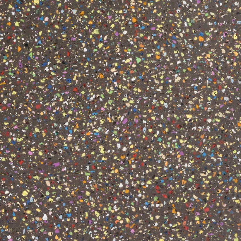 D 0250-08 dark brown viele Flecken - bunt
